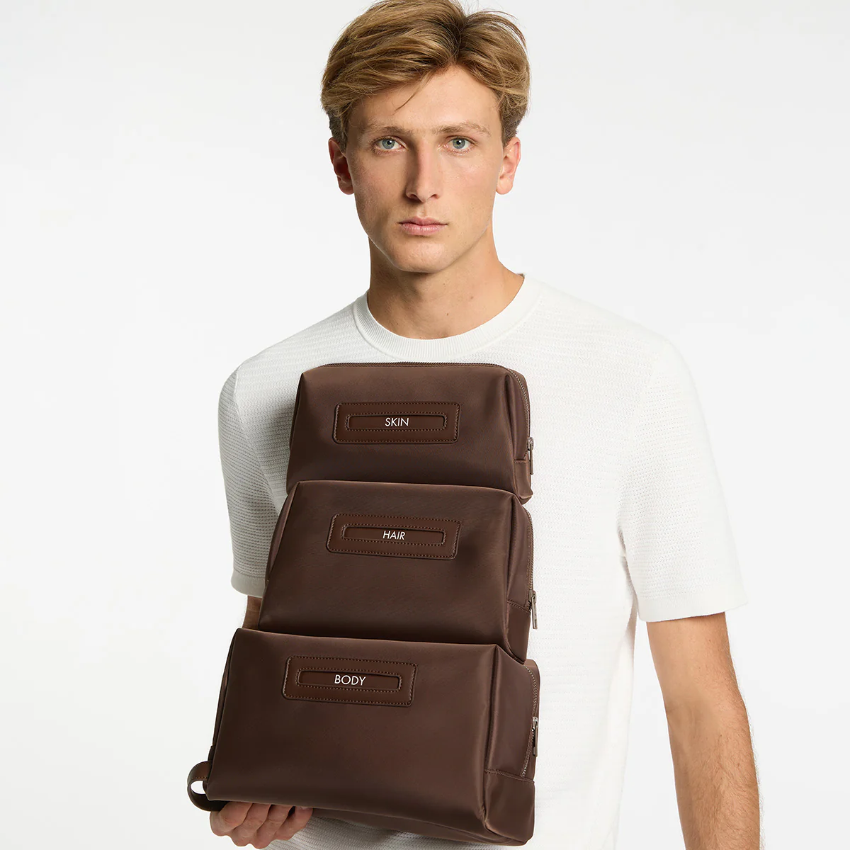 Hunter Recycled Toiletry Bag Bundle - Truffle - Image 8