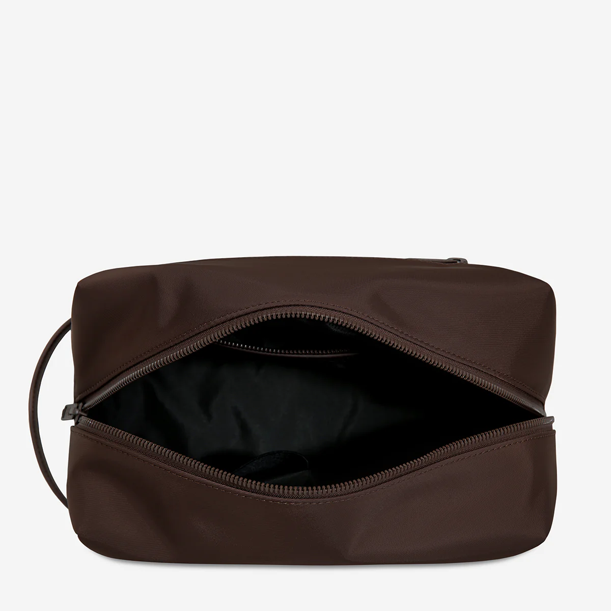Hunter Recycled Toiletry Bag Large - Truffle - Image 4