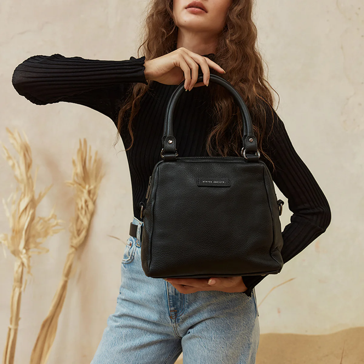 Last Mountains Bag - Black - Image 7