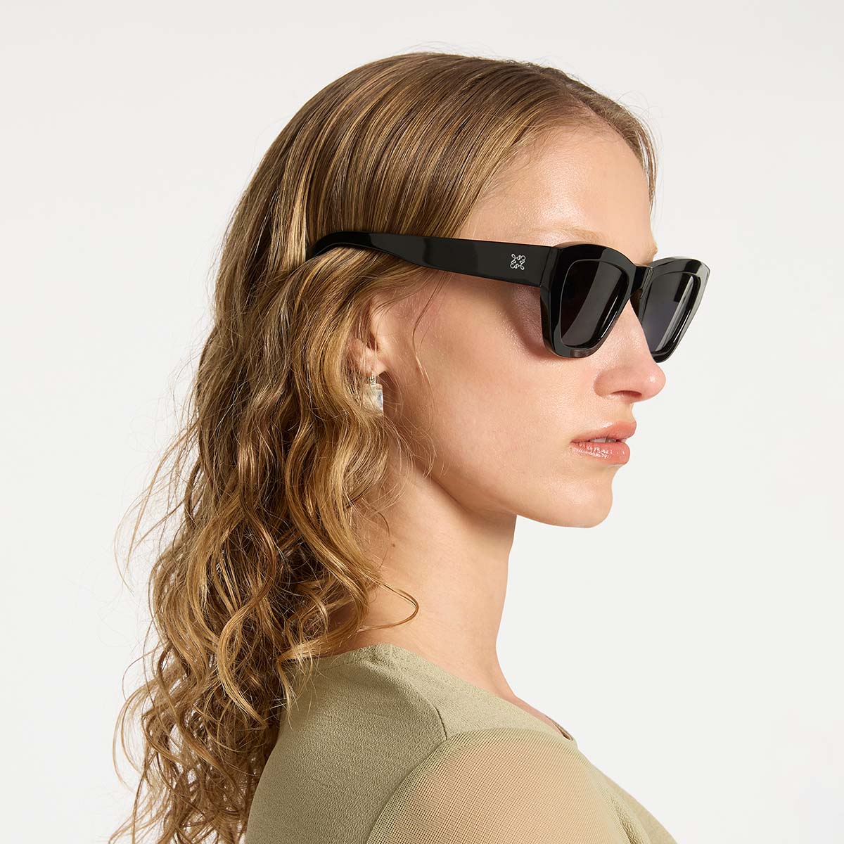 Mirage Sunglasses - Black - Image 2