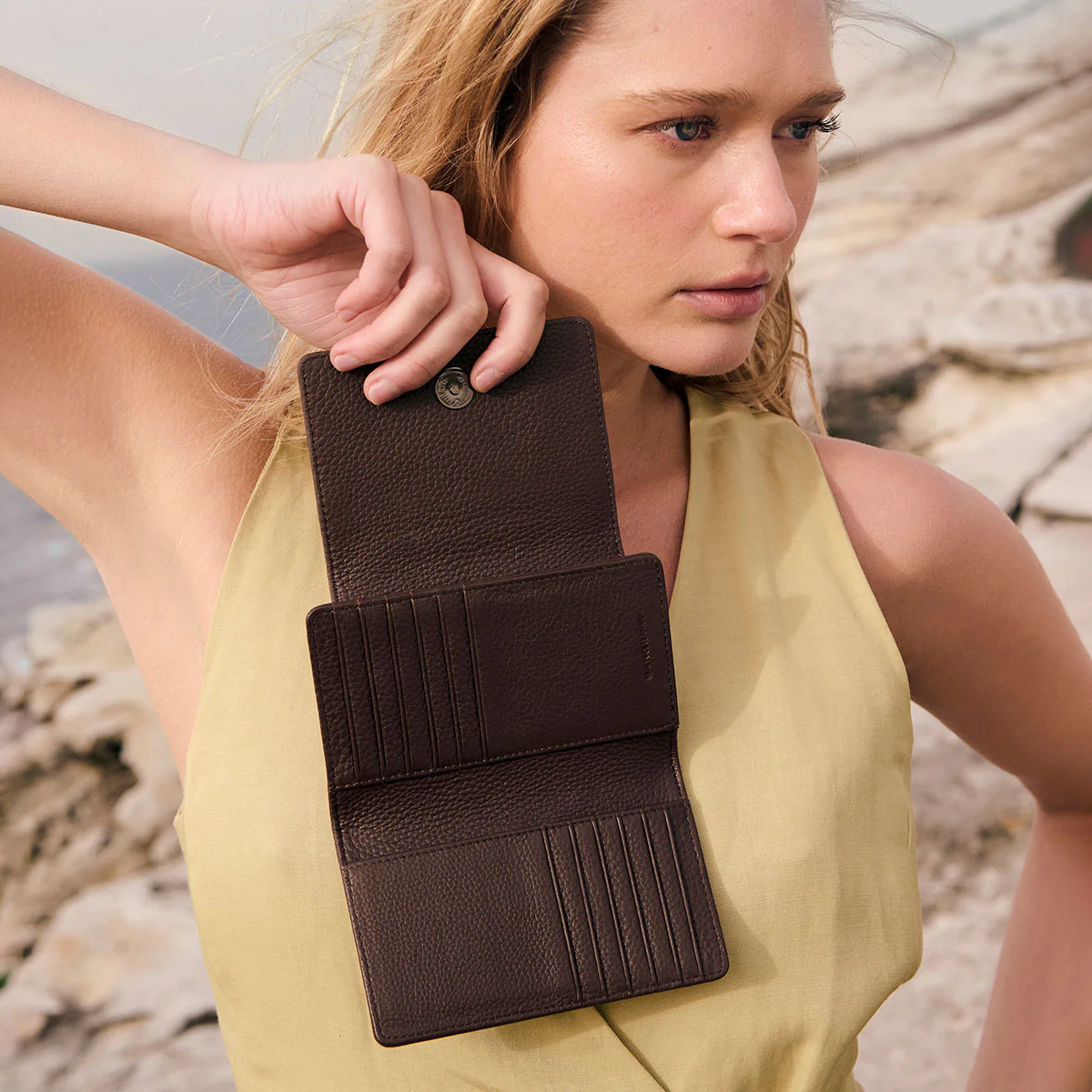 Visions Wallet - Cocoa - Image 8